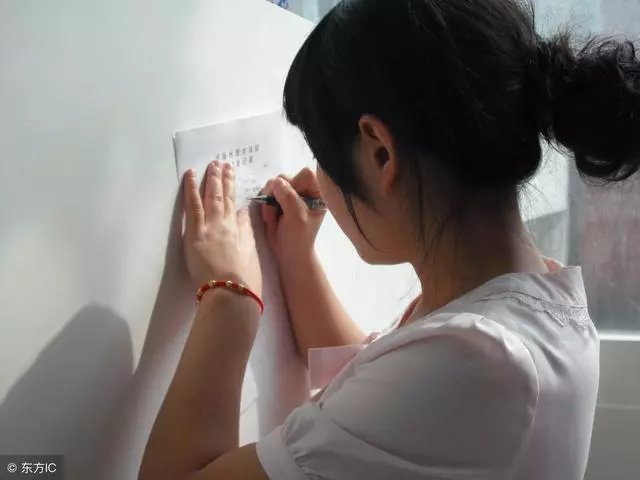 荒唐的爹媽,居然叫哥哥和弟媳婦假結婚,最後鬧的雞飛狗跳