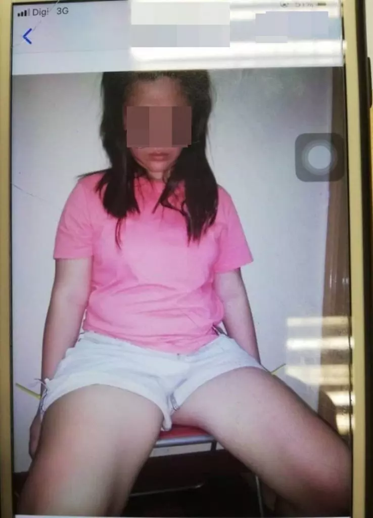 手指拗出不拗入?! 大馬不孝女勾結男友『自編·自導·自演』綁架案騙親生老豆!網友:生塊叉燒好過生你啊!