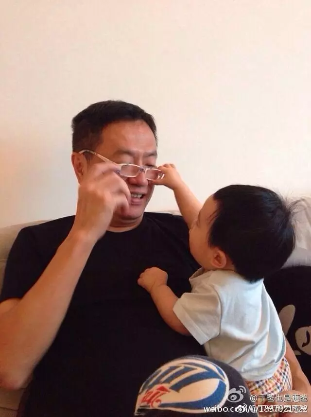 【影片】火星人音樂一下…Jasper小碎步熱舞超強 網驚呆:很有天份!