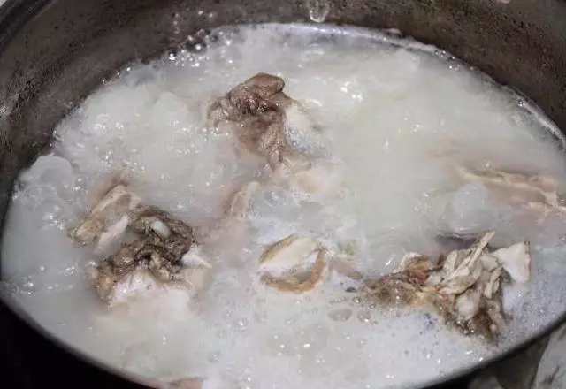 一分鐘教會你大骨湯「8種煮法」,每一道都讓人捨不到放下碗!
