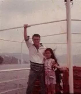 她敗光鐘鎮濤1.5億家產!婚內紅杏出牆,同時交往5個外國男人...如今竟變成這幅模樣!!