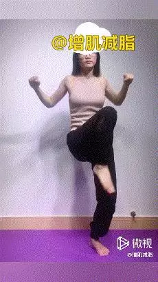她50歲堅持每天早上做這4件事+1分鐘快速瘦腹動作!不發福,沒有小肚腩