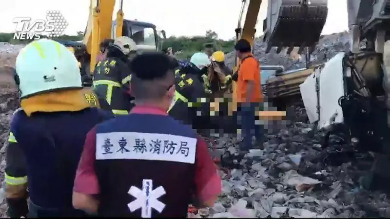 台東掩埋場工安意外 怪手重壓工人不治