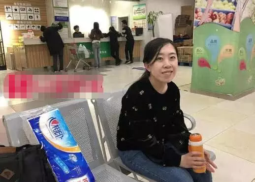 劉德華的素顏照太「可怕」了,難怪粉絲楊麗娟對他的追求如此瘋狂!
