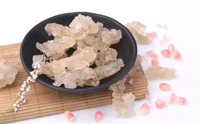 這一碗,哪有女人不愛? 3款雪燕食譜,讓您越喝越美... -