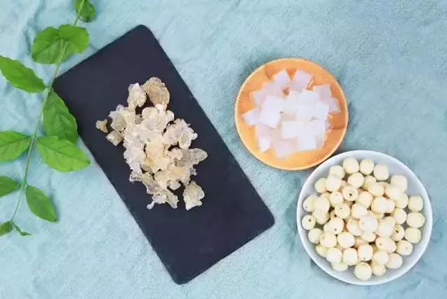 這一碗,哪有女人不愛? 3款雪燕食譜,讓您越喝越美... -