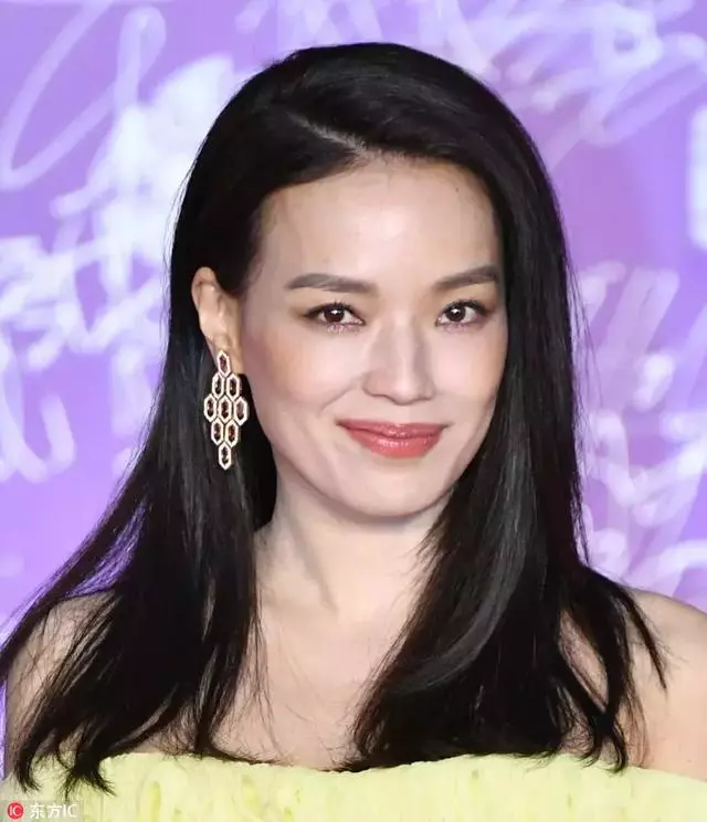 《中餐廳2》趙薇像 28歲?看未P高清圖才知真假……