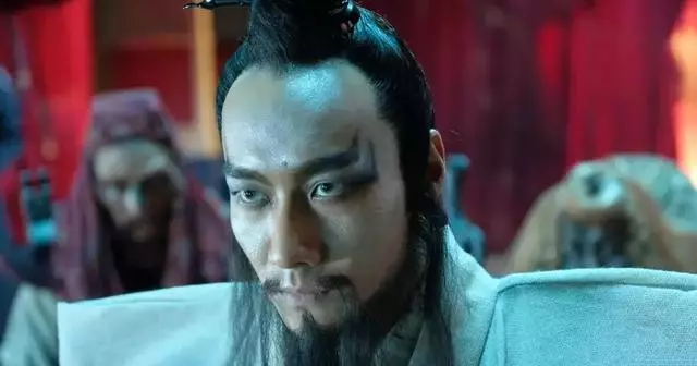 7月最後一部大片,這種電影全中國只有他能(敢)拍