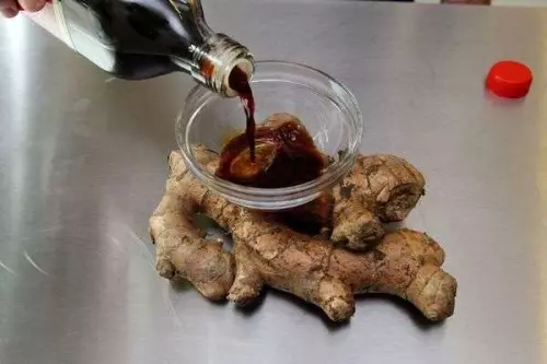 名廚教你如何燜煮豬腳醋夠入味,而且骨、肉不分離?秘訣就在這裡!