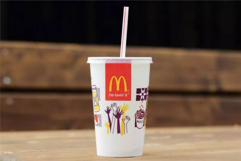 Say No to Straw！大馬McDonald’s為了回應環保，從8月1日起不再提供塑膠吸管了！