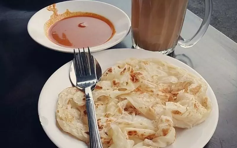 What?在mamak吃最便宜的Roti Canai和和一杯Teh Tarik都要收SST?!