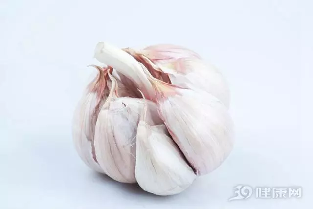 大蒜是「第1名抗癌菜」!但想要正確防癌抗癌,千萬別觸犯這「6大禁忌」!