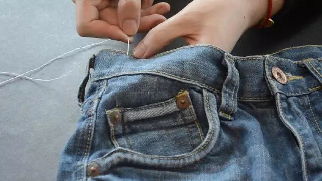 褲子褲腰小了穿不下怎麼辦?褲子上剪一刀就能解決,方法簡單人人都能學會!