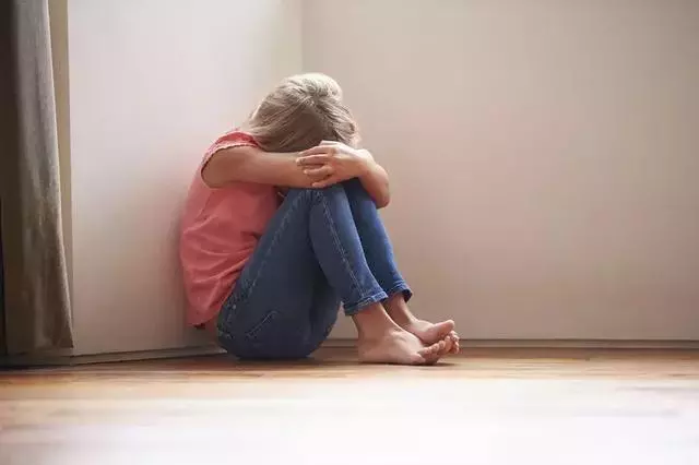 孩子自信還是自卑,跟你有沒有做這6件事,息息相關!