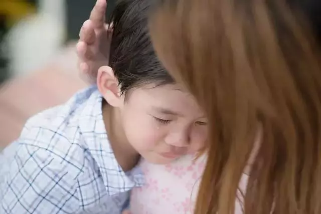 孩子自信還是自卑,跟你有沒有做這6件事,息息相關!