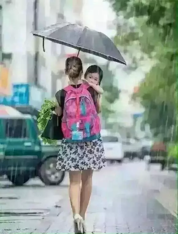 什麼是爸爸？什麼是媽媽？兩張圖感動上億人！