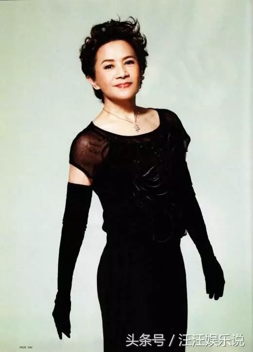 70歲葉德嫻近照,一雙子女不聞不問晚景淒涼,劉德華跪她太應該