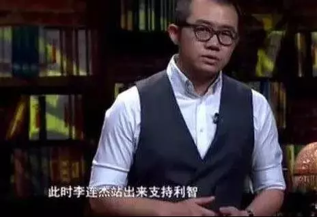 李連傑妻子罕見曝光,差點成為賭王第五太,李連傑為她拋棄懷孕的妻子,57歲的她近照曝光,怪不得一直不露面!