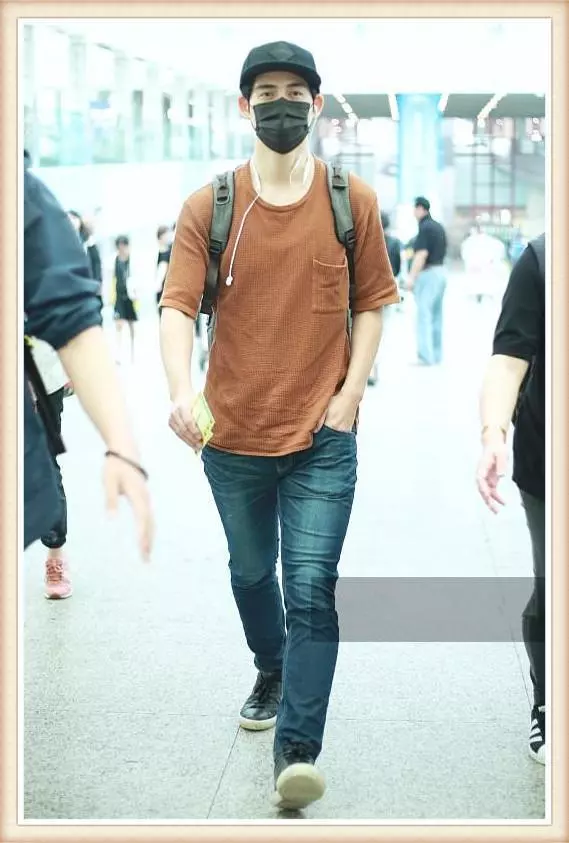當39歲吳建豪和37歲周渝民同現機場,竟一個老大叔,一個小鮮肉?