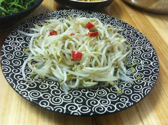 豆芽菜的19種做法,幾分鐘就上桌,香辣又開胃,一鍋飯都幹掉了!