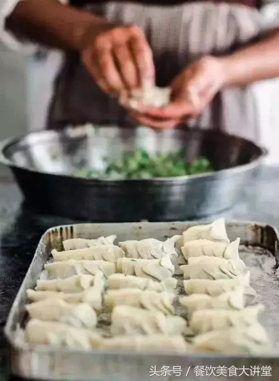 餃子換個煮法,立馬好吃10倍!
