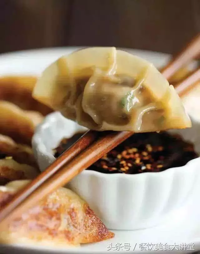 餃子換個煮法,立馬好吃10倍!