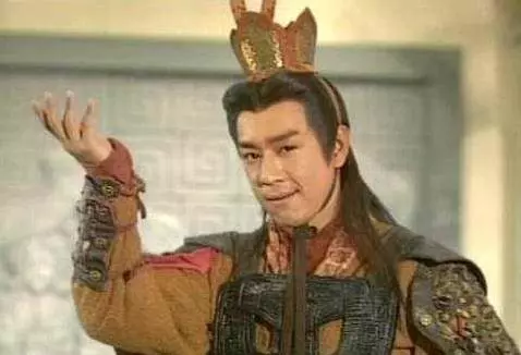 嫁大16歲老公,因為老公一句話,5年連剖4胎,如今33歲的她比大老公還顯老!