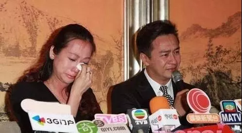 嫁大16歲老公,因為老公一句話,5年連剖4胎,如今33歲的她比大老公還顯老!