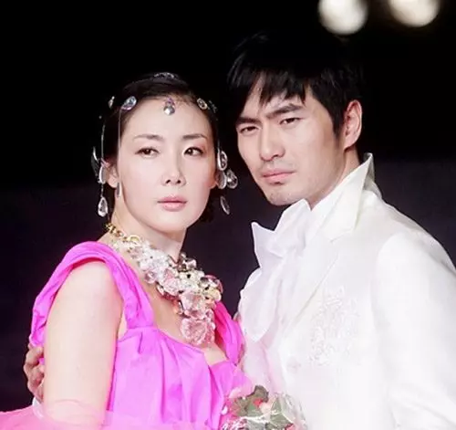 【女神愛上牛郎!】崔智友閃婚保密老公身份, 被爆『曾是紅牌牛郎』花巨資洗清底細?! 網友: 笨女人~
