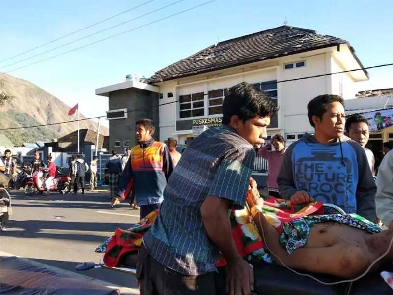 去巴厘 Lombok地殼運動活躍，儘量避免去！