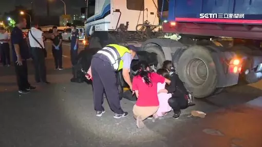 國中女遭輾屍首分離 母認屍崩潰痛哭