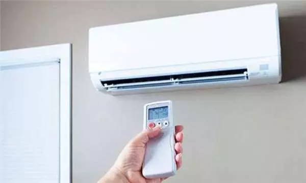 冷氣開整晚驚人電費讓荷包大失血,達人教你「5妙招」,省冷氣費一樣可以舒服睡整晚!