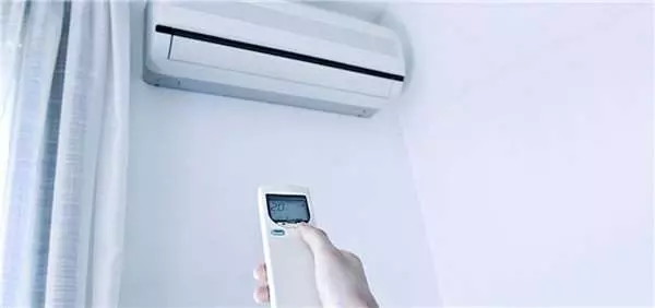 冷氣開整晚驚人電費讓荷包大失血,達人教你「5妙招」,省冷氣費一樣可以舒服睡整晚!