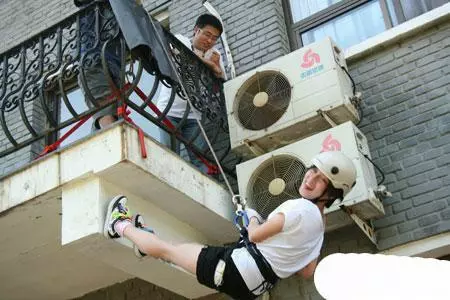 空調用久了就「不製冷」?不需要花錢找人修!偷偷教你一招,讓空調馬上「冰力十足」!