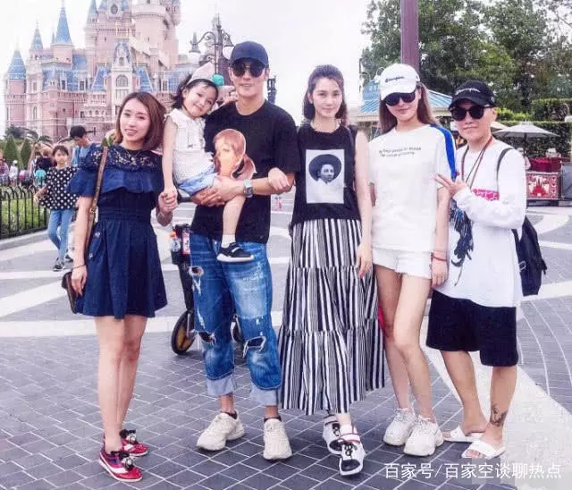 張丹峰前經紀人爆料:洪欣早就知情,但張丹峰不肯換掉畢瀅!