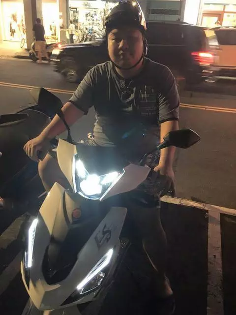 重機可以上國道嗎?統神:一般機車也可以上! 精闢中肯網推:重機崩潰中!