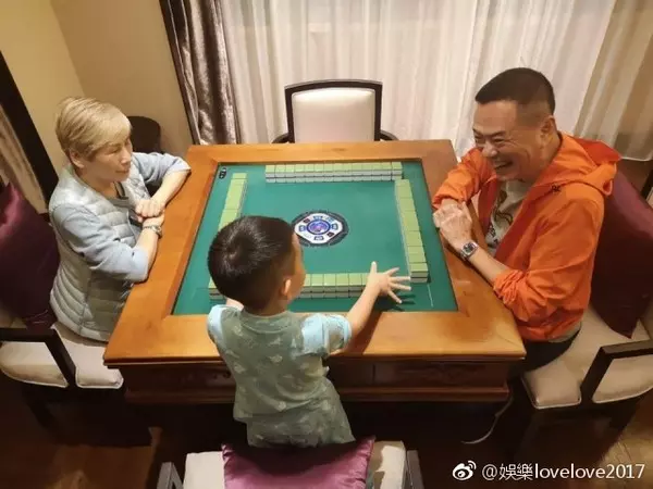 《爸爸6》Jasper攀高缺氧倒外婆懷中!虛弱照片曝光