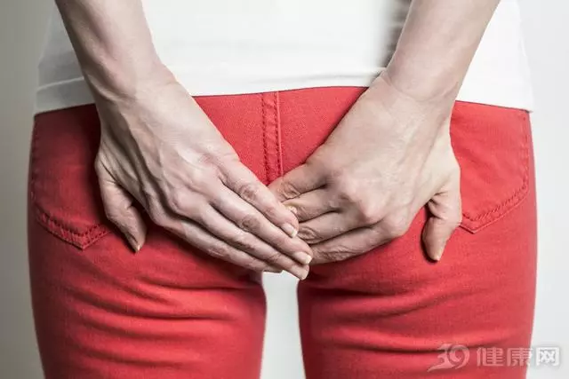 為什麼經常放屁,味道還難聞?4個原因,自己對照!