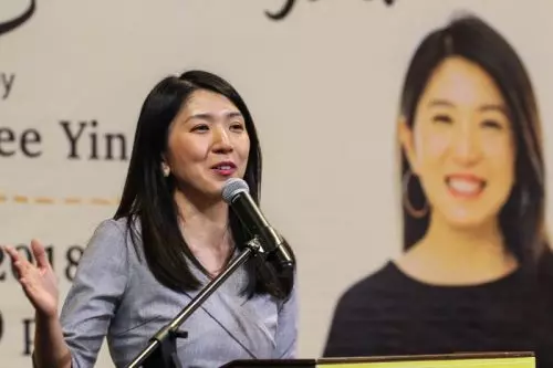 【擇偶條件大公開!】楊美盈部長漂亮有能力,沒想到她的前男友都是…. 網友:前任現在應該後悔了!