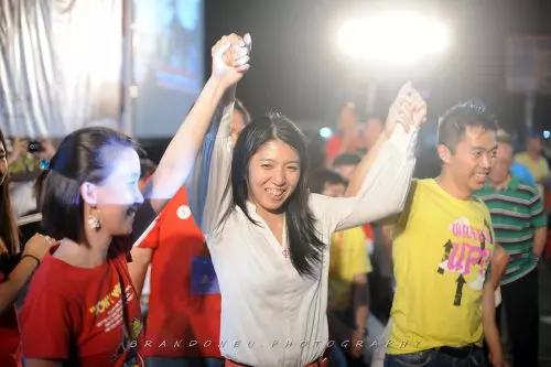 【擇偶條件大公開!】楊美盈部長漂亮有能力,沒想到她的前男友都是…. 網友:前任現在應該後悔了!