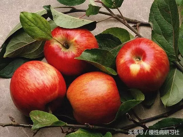 一個蘋果:3種「明星成分」讓醫生都讚嘆不已!