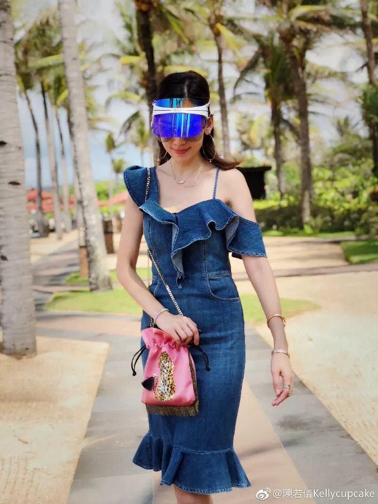 完全看不出是3個孩子的媽!林志穎老婆竟然美成這樣…身材簡直無敵!網民: 羨慕死惹❤