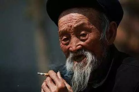 每天早上堅持4件事,「長命百歲」並不難!