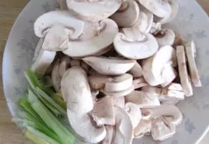 狗狗不能吃的六種蔬菜,你喂食過幾種?