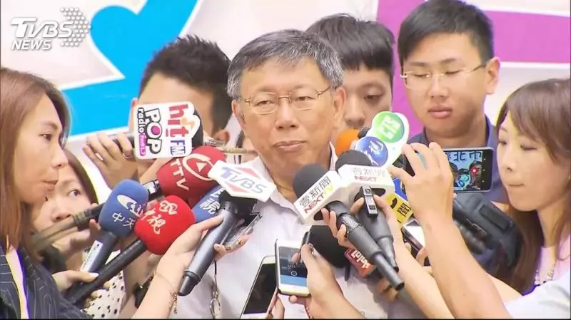 「學姐」黃瀞瑩被起底 曾任蘇巧慧助理