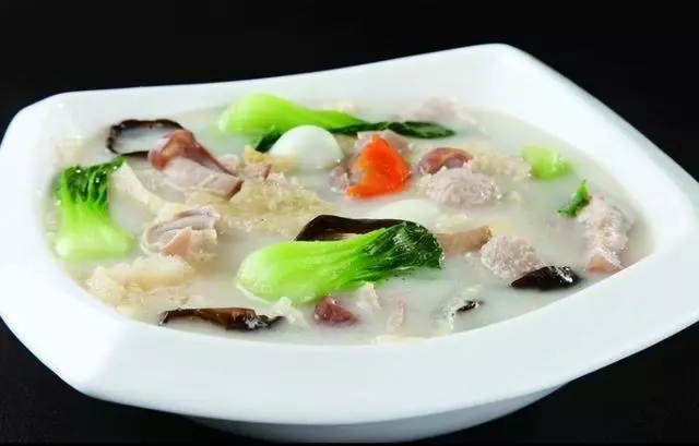 菜譜20道:咕嚕肉、三杯雞、水晶鹽焗雞、蒜泥白肉、蔥油多寶魚