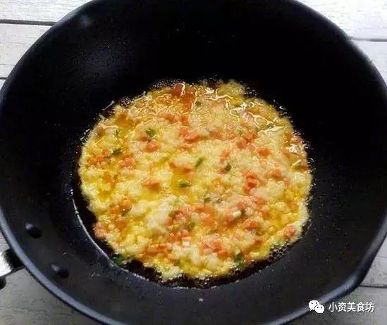 剩米飯還做蛋炒飯嗎?看來你已經不在年輕了,剩米飯都這樣吃!
