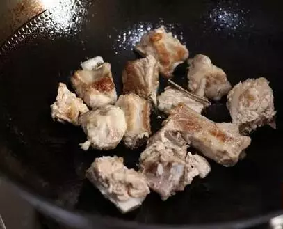 排骨別再紅燒了,5種新做法送你,超級下飯,不知道吃什麼就看它