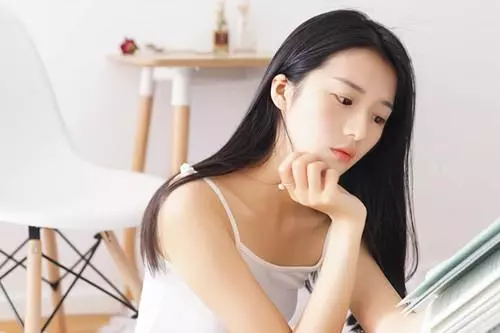 12星座如何應對女友翻舊賬的行為