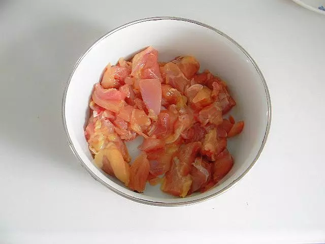 教你鹽酥雞的家常做法,方法簡單,外酥里嫩吃不夠,看一遍就學會
